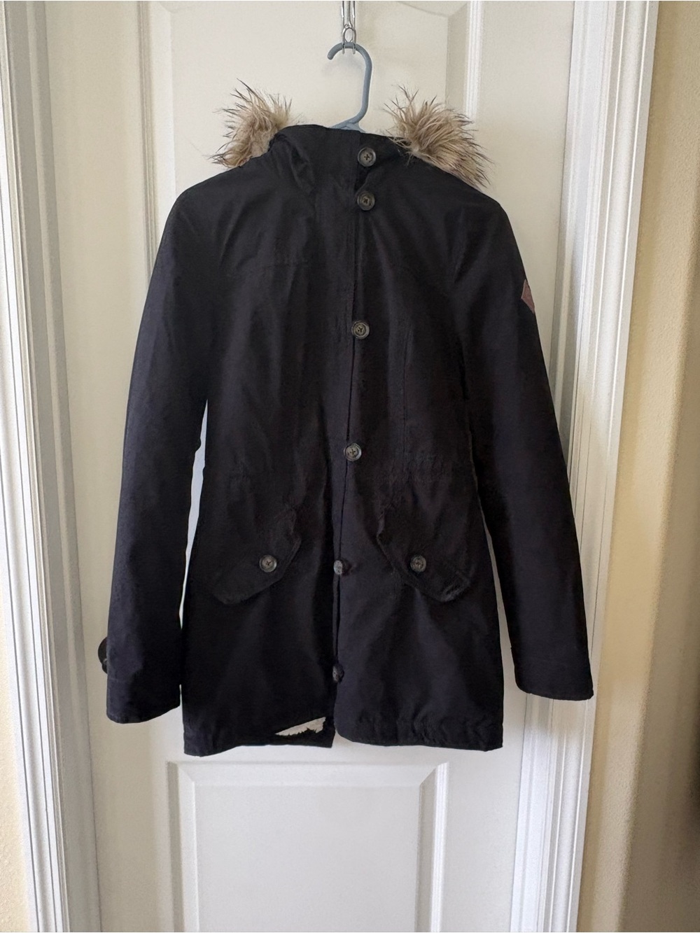 Hollister Women’s Black Sherpa Lined Parka Coat Faux Fur Hood Utility Jacket Med